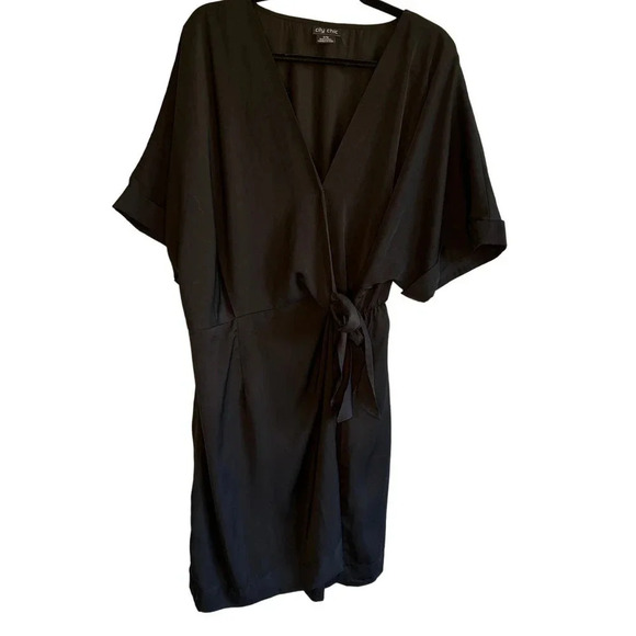 City Chic Dresses & Skirts - City Chic Size 16 Wrap‎ Dress